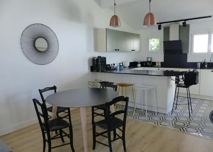 Pour 5 Personnes Proche Du Centre-ville D'hossegor סורטס הוסגור